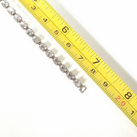 Vintage Rhinestone Bracelet - Picture 4 of 7